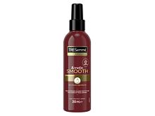 Termoprotettore capelli TRESemmé Keratin Smooth Heat Protect Spray 200 ml