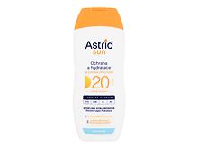 Protezione solare corpo Astrid Sun Moisturizing Suncare Milk SPF20 200 ml